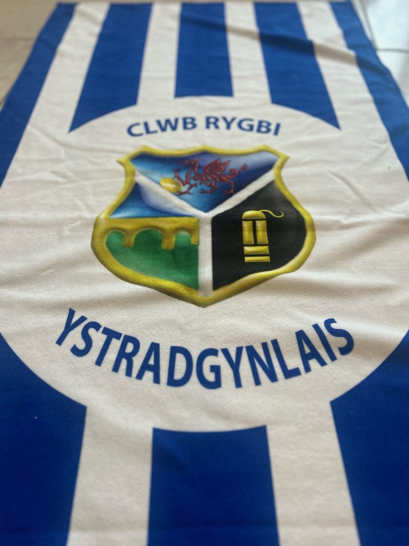 Ystradgynlais RFC Beach/Sports Towel - Image 3